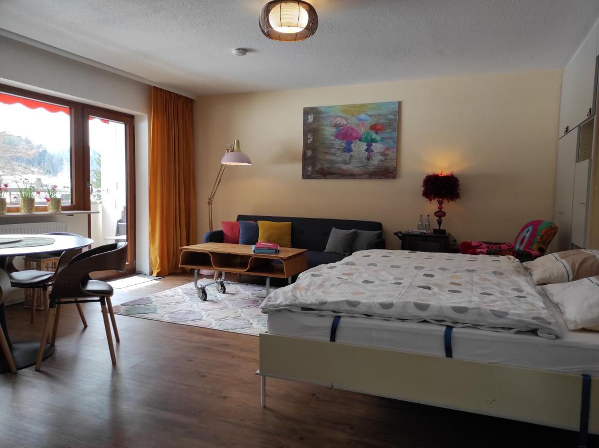 Ferienwohnung "Hirschlein" Im Schwarzwald 拜尔斯布龙 外观 照片